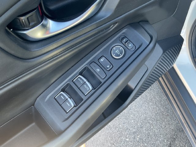 Certified 2023 Honda Accord EX image 11