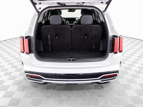 Used 2021 Kia Sorento SX image 31