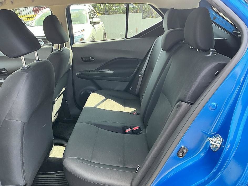 Certified 2025 Nissan Kicks Play S FWD image 24