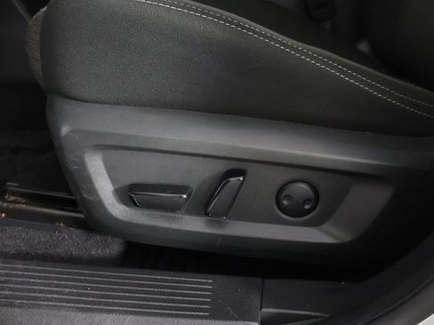 Used 2023 Nissan Rogue SV AWD/4WD image 27