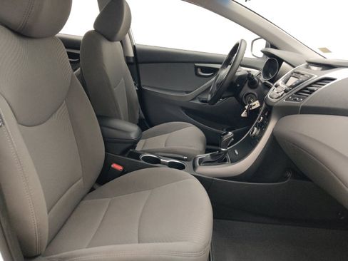 Used 2016 Hyundai Elantra SE FWD image 21