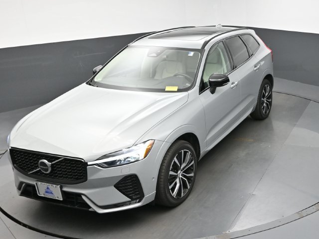 Used 2024 Volvo XC60 B5 Plus w/ Climate Package AWD/4WD image 19