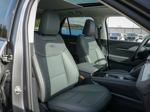 New 2026 Ford Explorer Active w/ Active Comfort Package AWD/4WD image 24