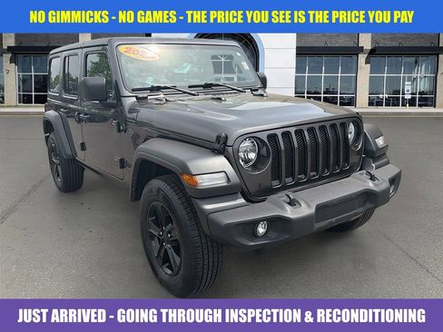 Used 2022 Jeep Wrangler Unlimited Sport AWD/4WD image 1