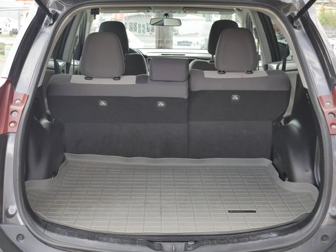 Used 2014 Toyota RAV4 XLE FWD image 23