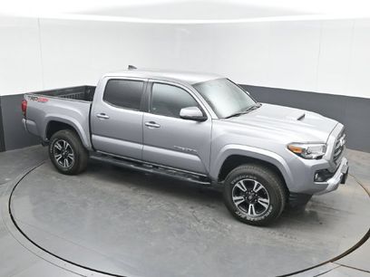 Used 2016 Toyota Tacoma TRD Sport w/ Towing Package