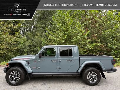 Used 2026 Jeep Gladiator Rubicon w/ Steel Power Dome Hood Package