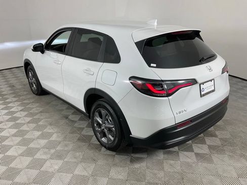 Used 2027 Honda HR-V LX image 5