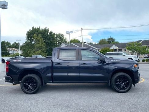 Used 2023 Chevrolet Silverado 1500 Custom AWD/4WD image 6