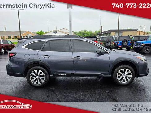 Used 2024 Subaru Outback Premium AWD/4WD image 28