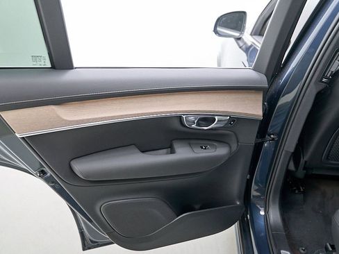 New 2026 Volvo XC90 B6 Plus w/ Protection Package AWD/4WD image 19