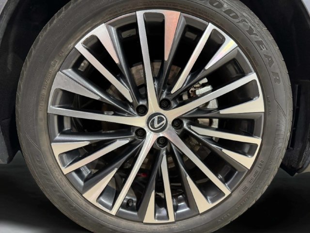 Certified 2023 Lexus RX 350 Premium Plus w/ Accessory Package AWD/4WD image 34