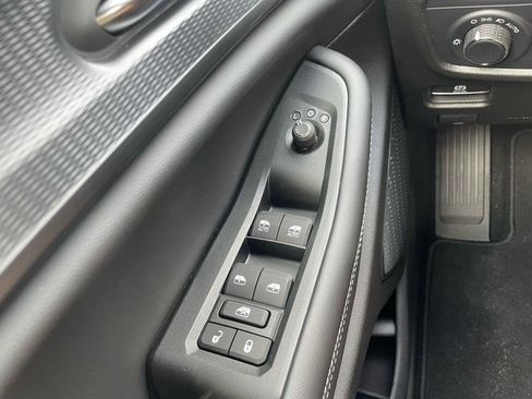 New 2025 Jeep Grand Cherokee Altitude image 26