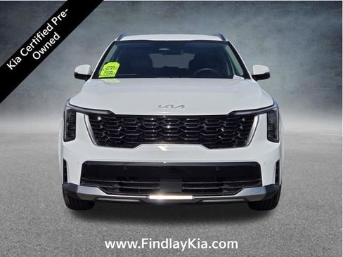 Certified 2025 Kia Sorento S image 2
