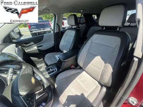 Used 2019 Chevrolet Equinox Premier w/ LPO, Cargo Package FWD image 24
