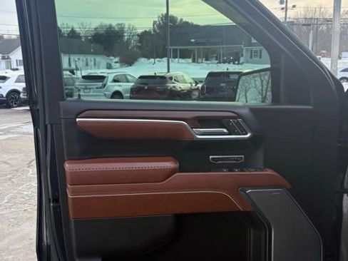 Used 2024 GMC Sierra 1500 Denali Ultimate image 53