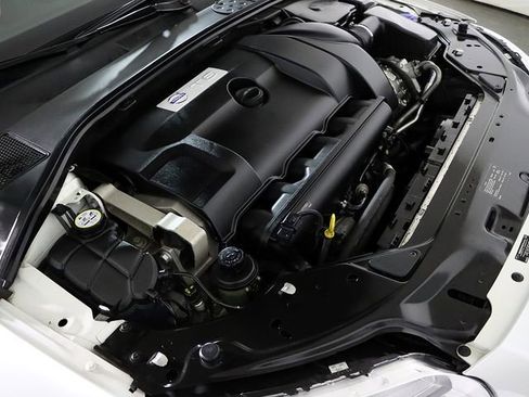 Used 2015 Volvo XC70 T6 w/ Proximity Package image 36