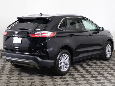 Used 2024 Ford Edge SEL w/ Convenience Package AWD/4WD image 9
