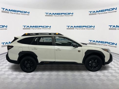 Used 2022 Subaru Outback Wilderness AWD/4WD image 6