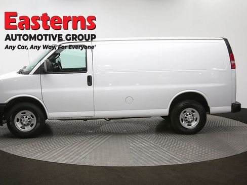 Used 2019 Chevrolet Express 2500 w/ Driver Convenience Package image 59