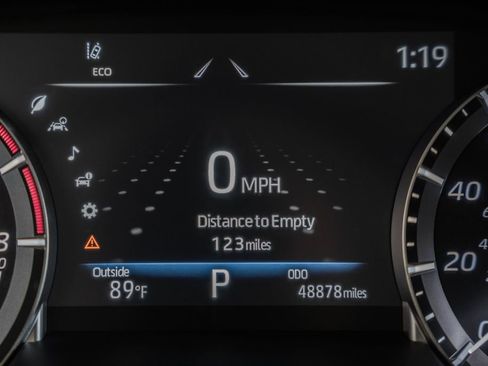Used 2023 Toyota Highlander LE AWD/4WD image 42