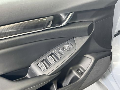 Used 2022 Honda Accord Sport image 17