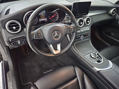 Used 2017 Mercedes-Benz C 300 Sedan image 2