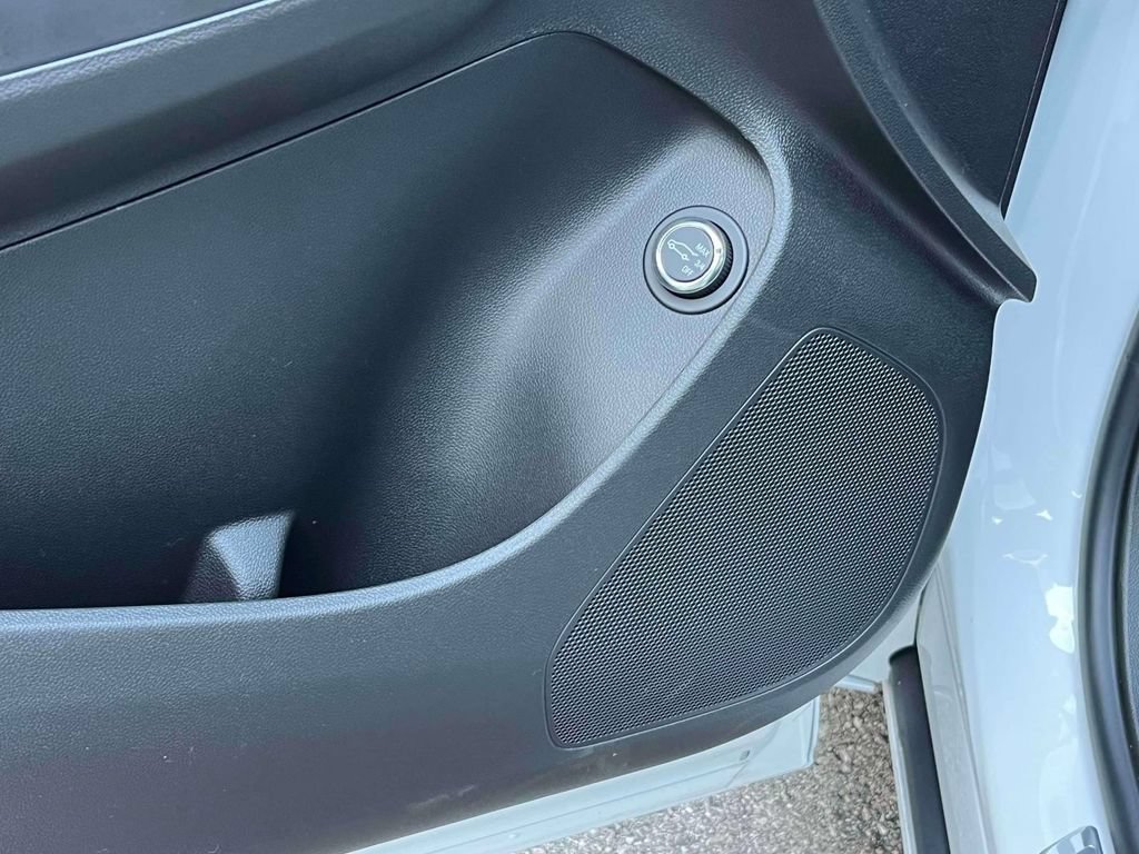 New 2026 Buick Envista Preferred FWD image 19