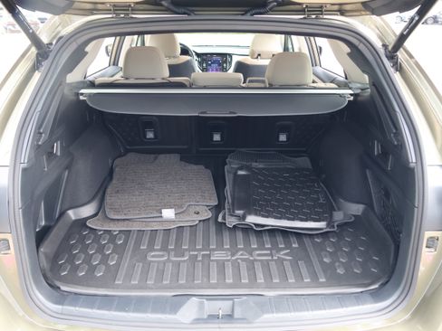 Used 2022 Subaru Outback Premium AWD/4WD image 34
