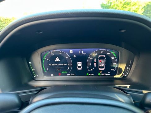 Used 2025 Honda Accord Sport image 32