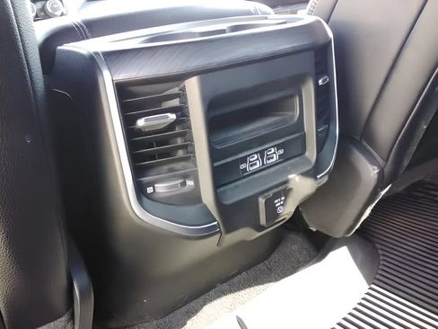 Used 2023 RAM 1500 Laramie AWD/4WD image 28