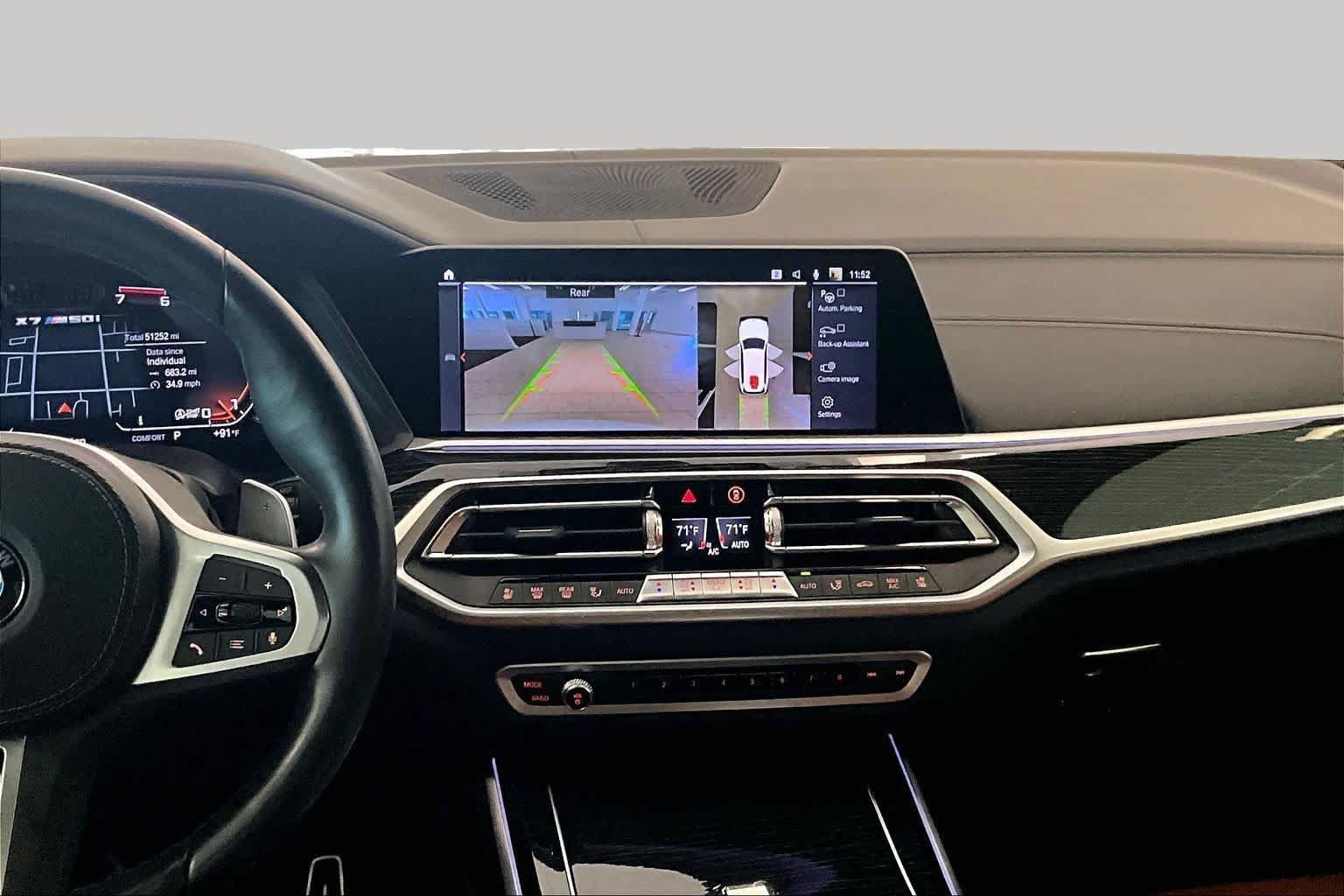 Used 2022 BMW X7 M50i AWD/4WD image 6
