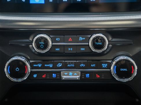 Certified 2025 Ford F150 Lariat image 23