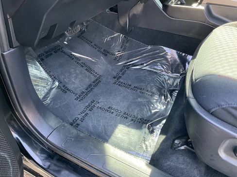 Used 2021 Toyota Tacoma SR5 image 17