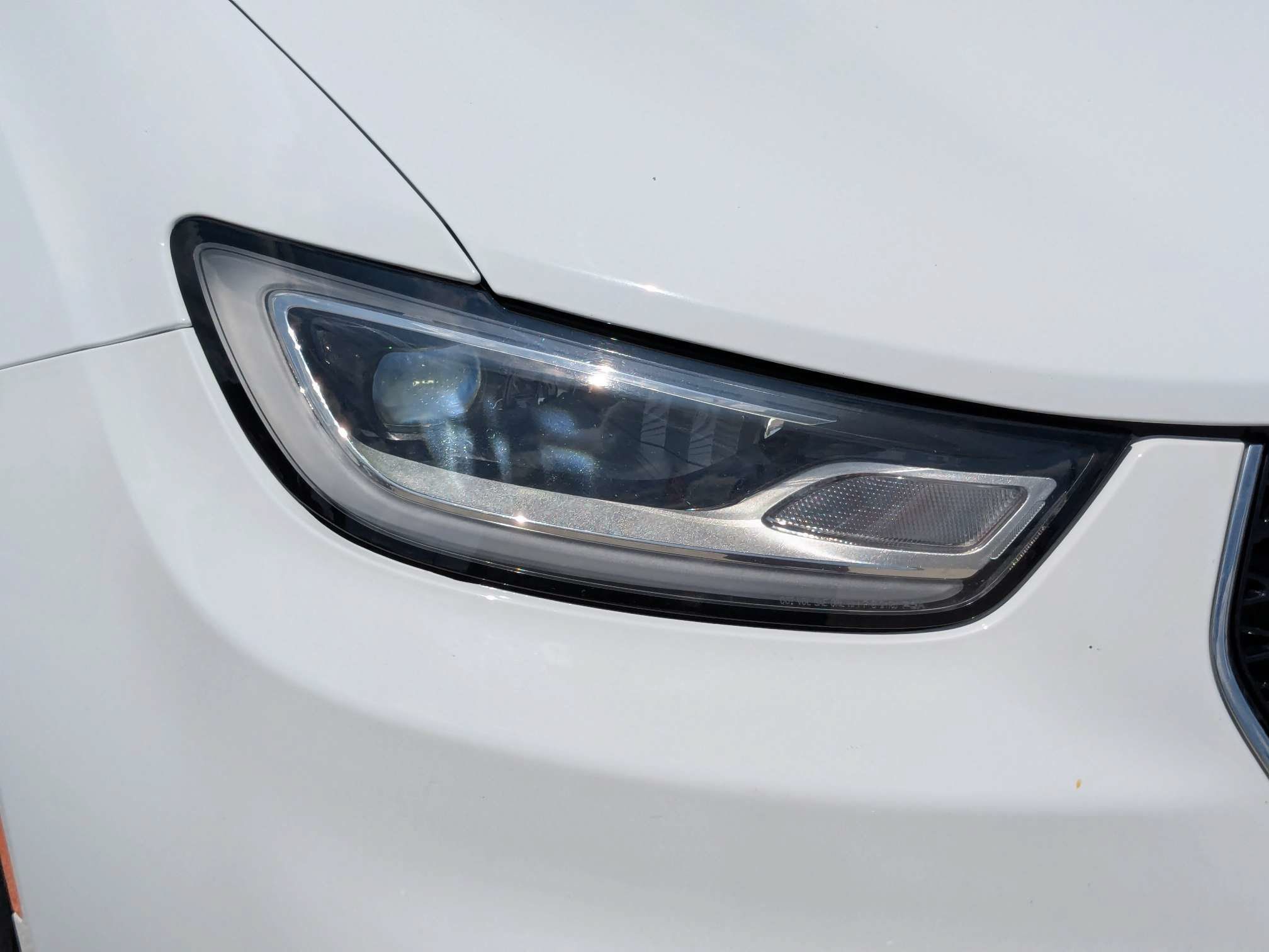 Used 2023 Chrysler Pacifica Touring-L FWD image 10