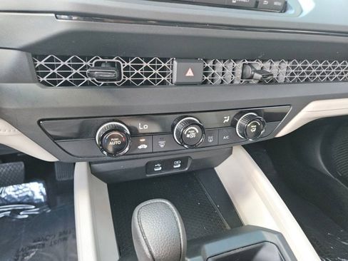 Certified 2024 Honda Accord LX image 19