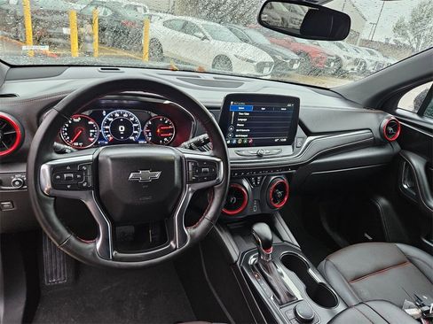Used 2025 Chevrolet Blazer RS image 15
