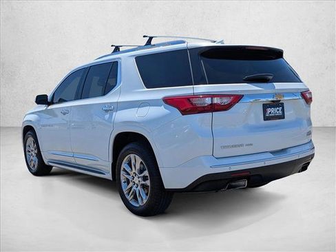 Used 2019 Chevrolet Traverse High Country w/ LPO, 'HIT The Road' Package AWD/4WD image 7
