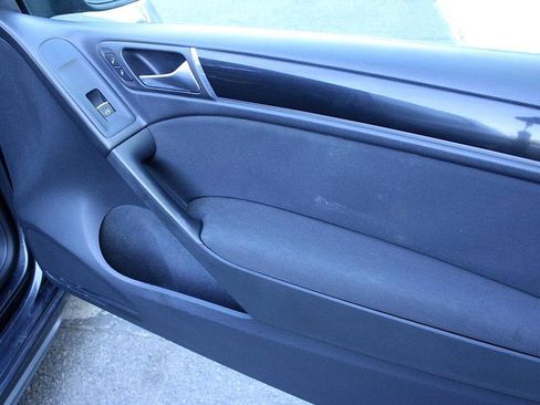 Used 2010 Volkswagen GTI 2-Door image 13