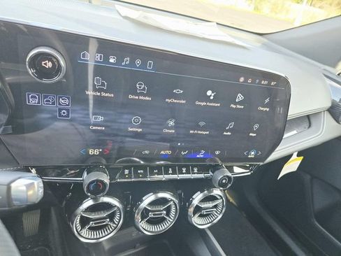 New 2026 Chevrolet Blazer EV LT w/ Midnight/Sport Edition FWD image 19