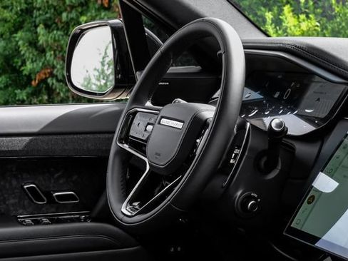 New 2026 Land Rover Range Rover Sport Dynamic SE AWD/4WD image 21