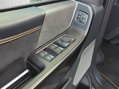 Used 2021 Ford F150 Platinum image 11