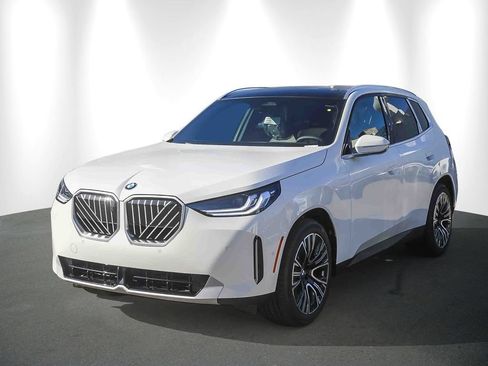 New 2026 BMW X3 xDrive30i w/ Premium Package AWD/4WD image 3