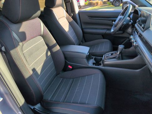 Used 2023 Honda CR-V Sport image 19