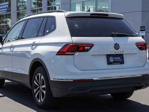 Certified 2024 Volkswagen Tiguan S image 8
