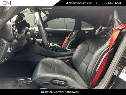 Used 2018 Mercedes-Benz AMG GT Coupe image 17