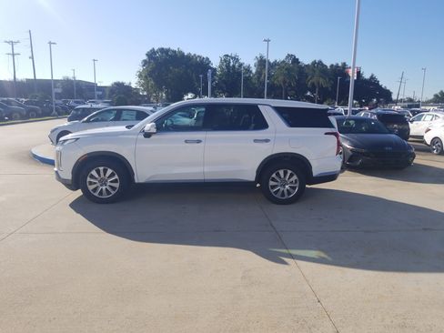 Used 2023 Hyundai Palisade SE w/ Cargo Package image 4
