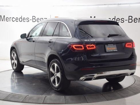 Certified 2022 Mercedes-Benz GLC 300 image 4