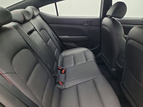 Used 2018 Hyundai Elantra Sport FWD image 19