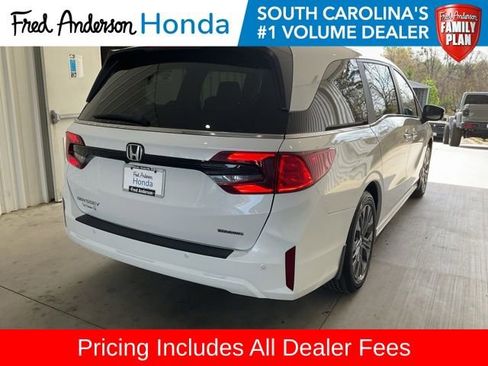 New 2026 Honda Odyssey Touring image 26